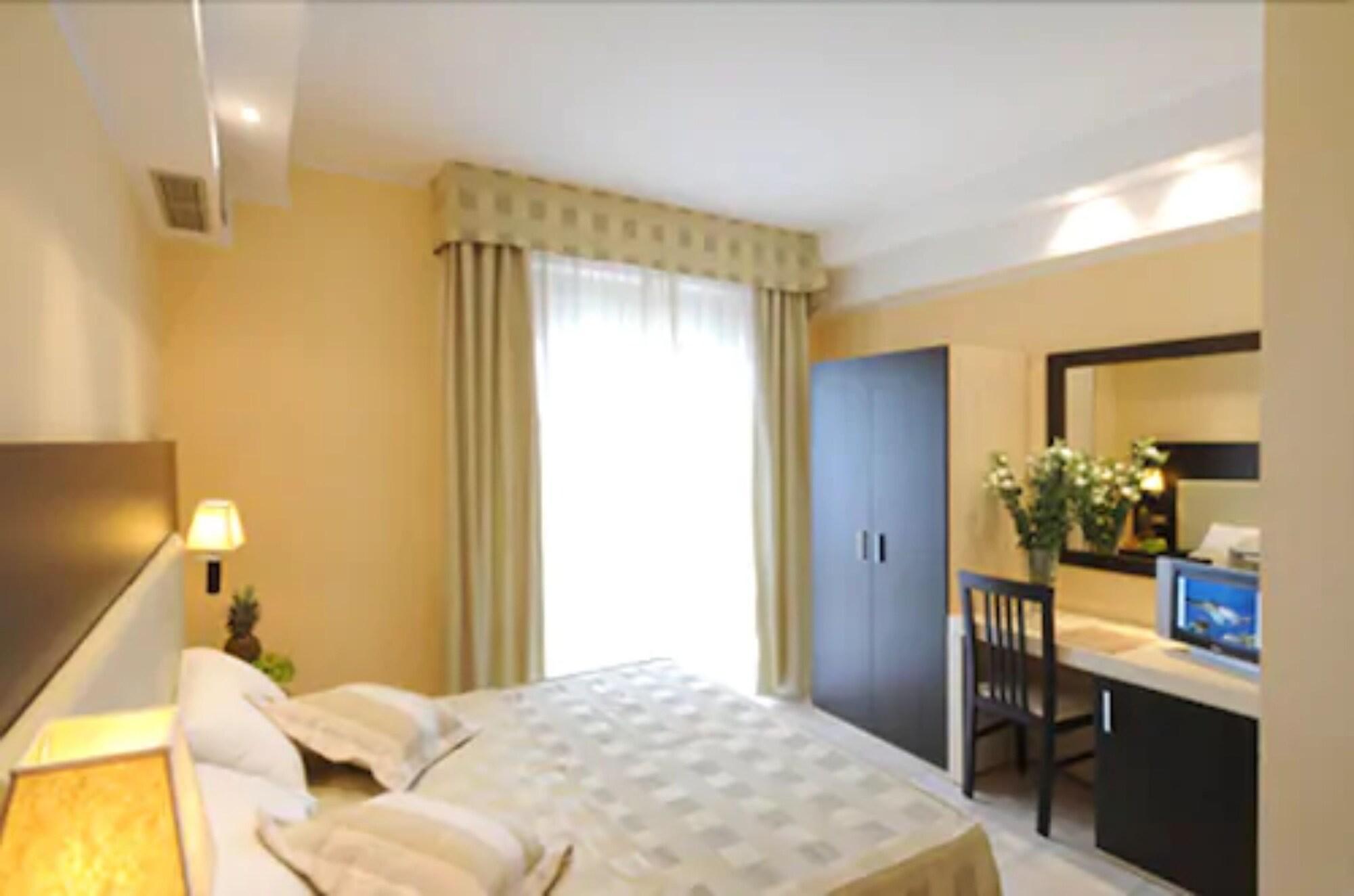 Hotel I Due Cigni Montepulciano Stazione Esterno foto