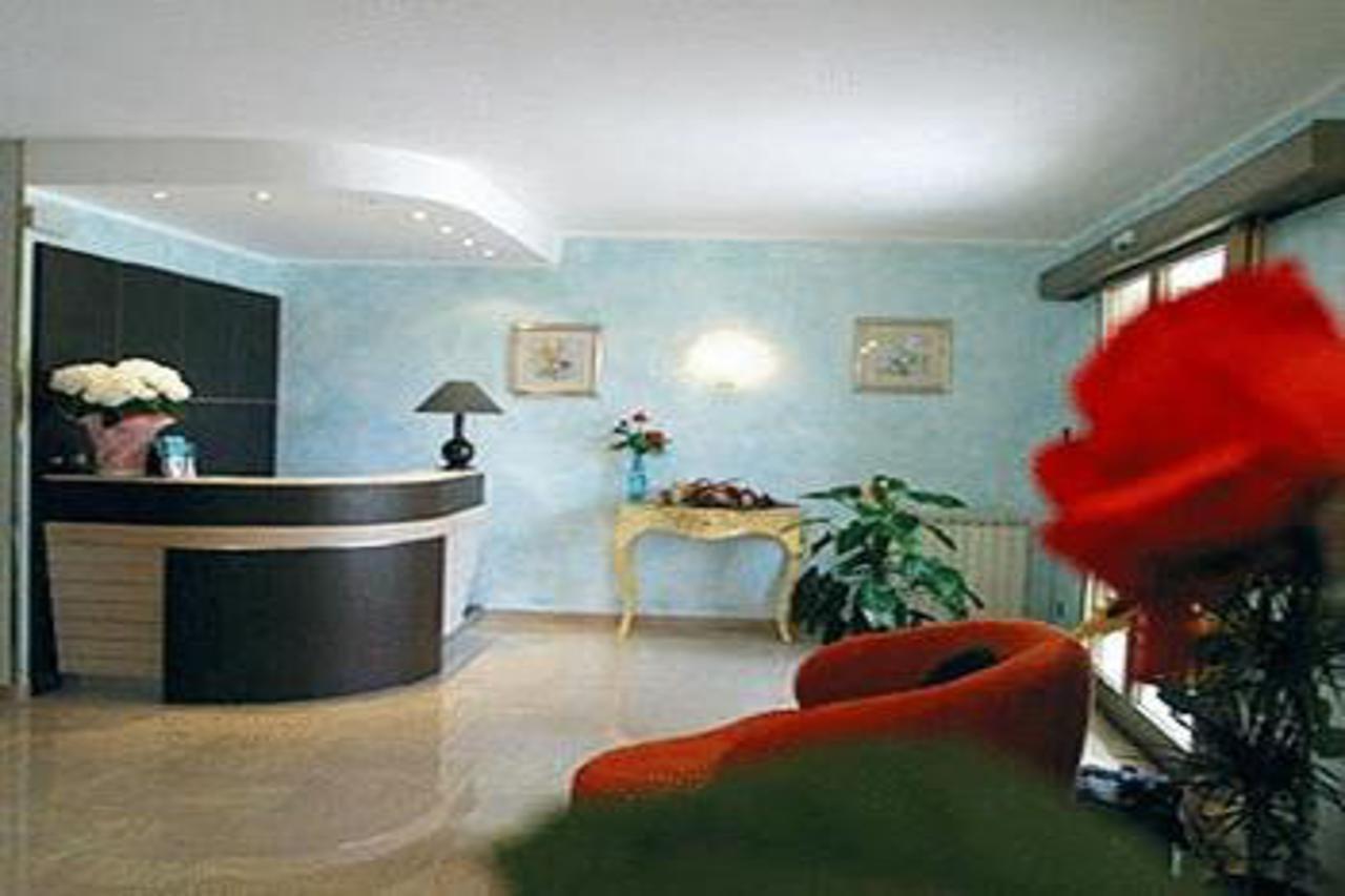 Hotel I Due Cigni Montepulciano Stazione Esterno foto